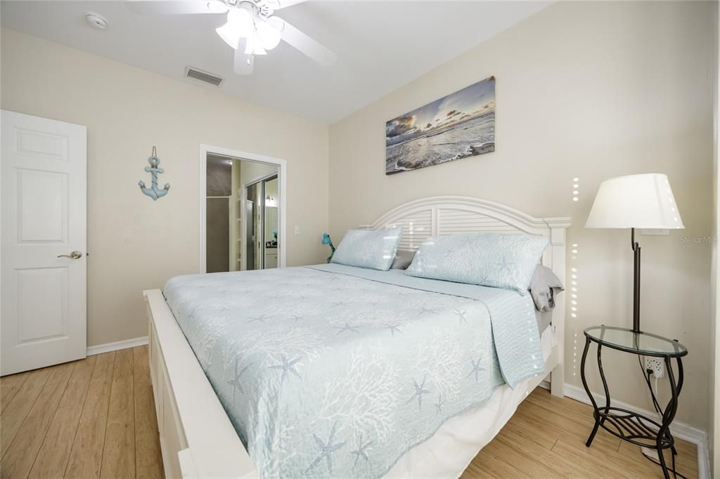 En Venta: $309,900 (3 camas, 2 baños, 1161 Pies cuadrados)