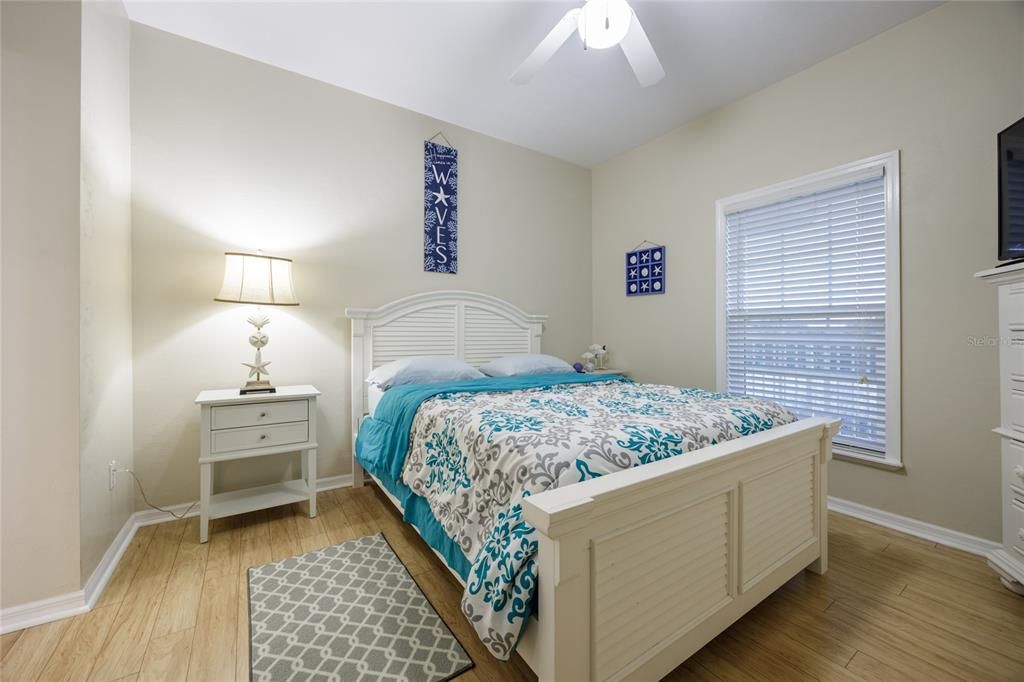 En Venta: $309,900 (3 camas, 2 baños, 1161 Pies cuadrados)