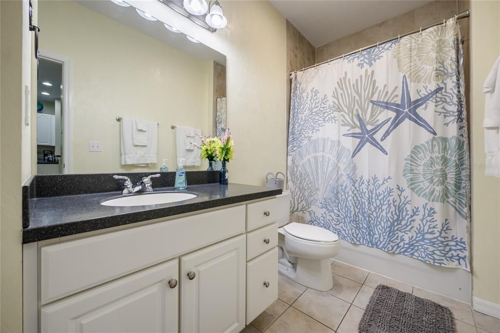 En Venta: $309,900 (3 camas, 2 baños, 1161 Pies cuadrados)