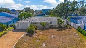 待售: $870,000 (0.17 acres)