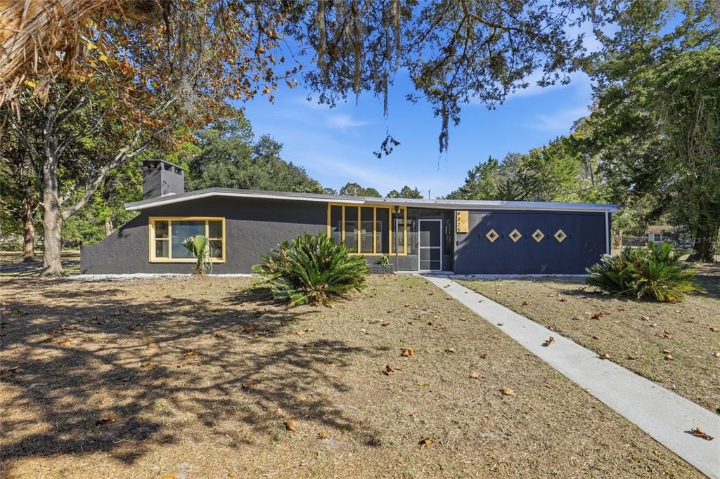 На продажу: $299,900 (3 спален, 2 ванн, 1862 Квадратных фут)