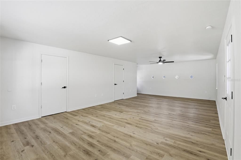 На продажу: $299,900 (3 спален, 2 ванн, 1862 Квадратных фут)