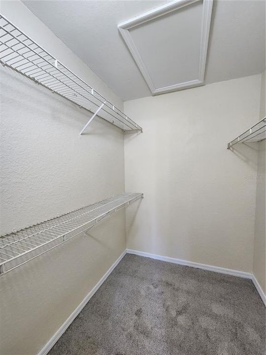 Active With Contract: $128,888 (2 beds, 2 baths, 934 Square Feet)