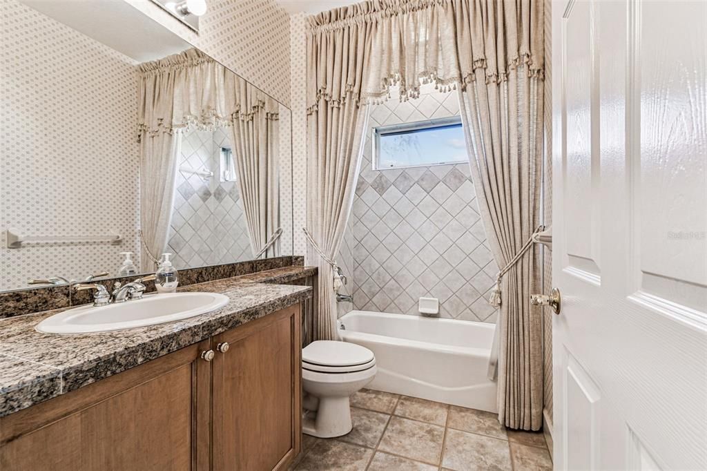 待售: $1,250,000 (4 贝兹, 3 浴室, 3418 平方英尺)