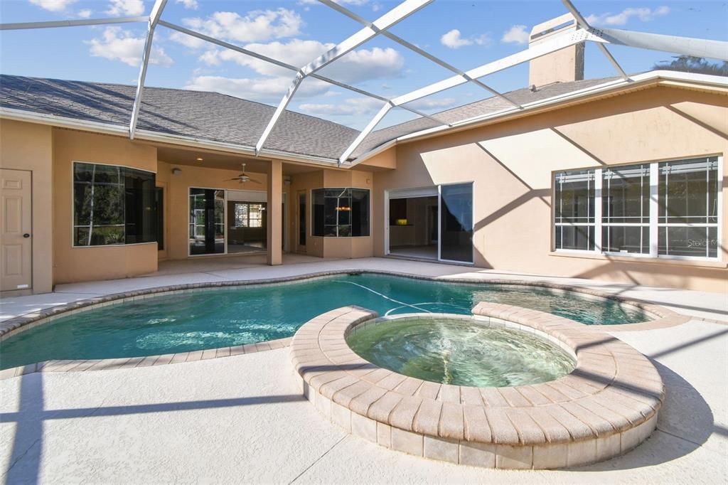 待售: $1,250,000 (4 贝兹, 3 浴室, 3418 平方英尺)