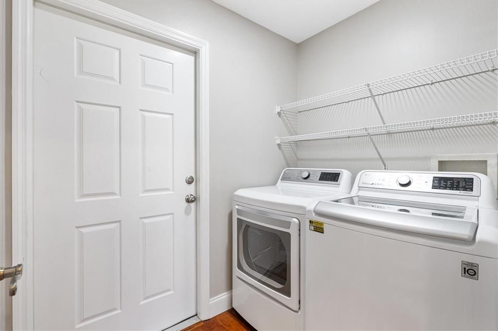 На продажу: $439,000 (3 спален, 2 ванн, 1777 Квадратных фут)