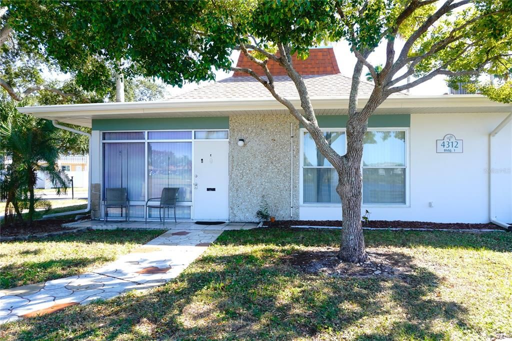 En Venta: $149,900 (2 camas, 1 baños, 768 Pies cuadrados)