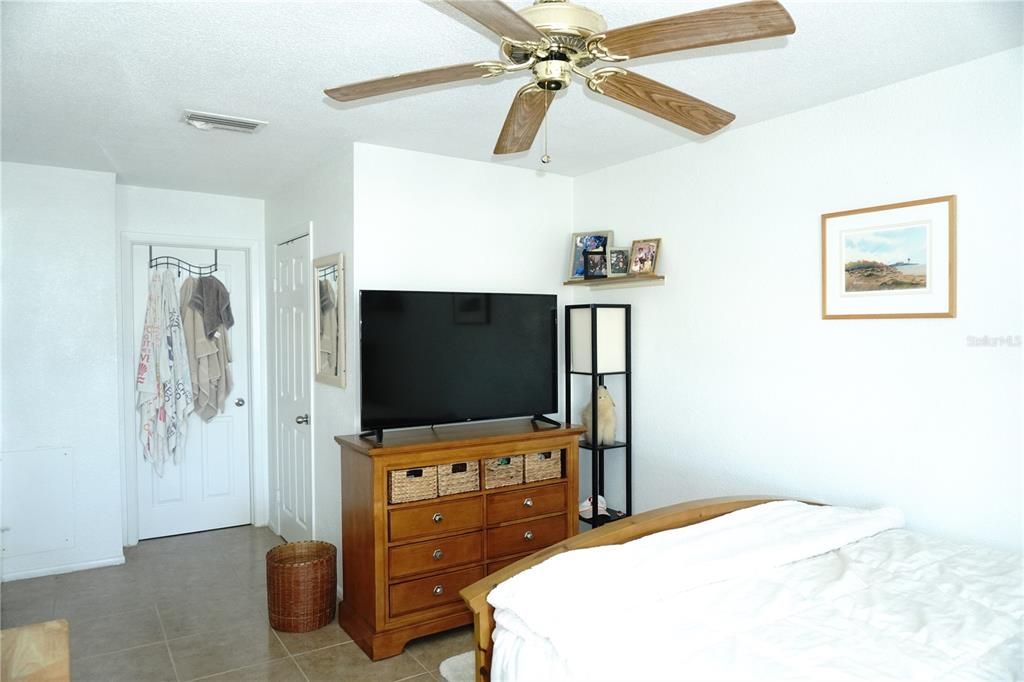 En Venta: $149,900 (2 camas, 1 baños, 768 Pies cuadrados)