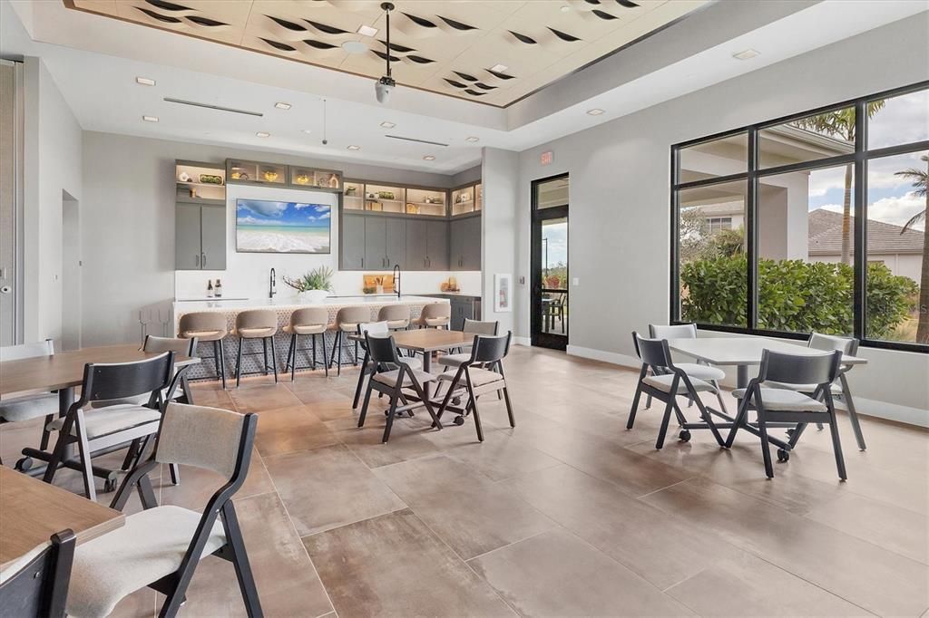 For Sale: $1,050,000 (3 beds, 3 baths, 2275 Square Feet)