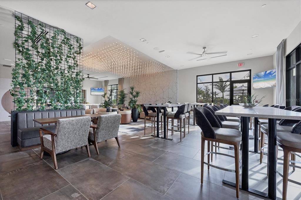 For Sale: $1,050,000 (3 beds, 3 baths, 2275 Square Feet)