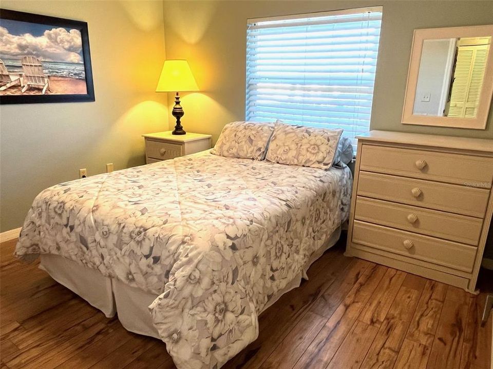 En Venta: $179,900 (2 camas, 2 baños, 1042 Pies cuadrados)