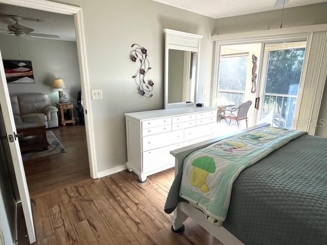 En Venta: $179,900 (2 camas, 2 baños, 1042 Pies cuadrados)