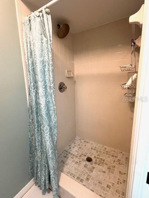 En Venta: $179,900 (2 camas, 2 baños, 1042 Pies cuadrados)