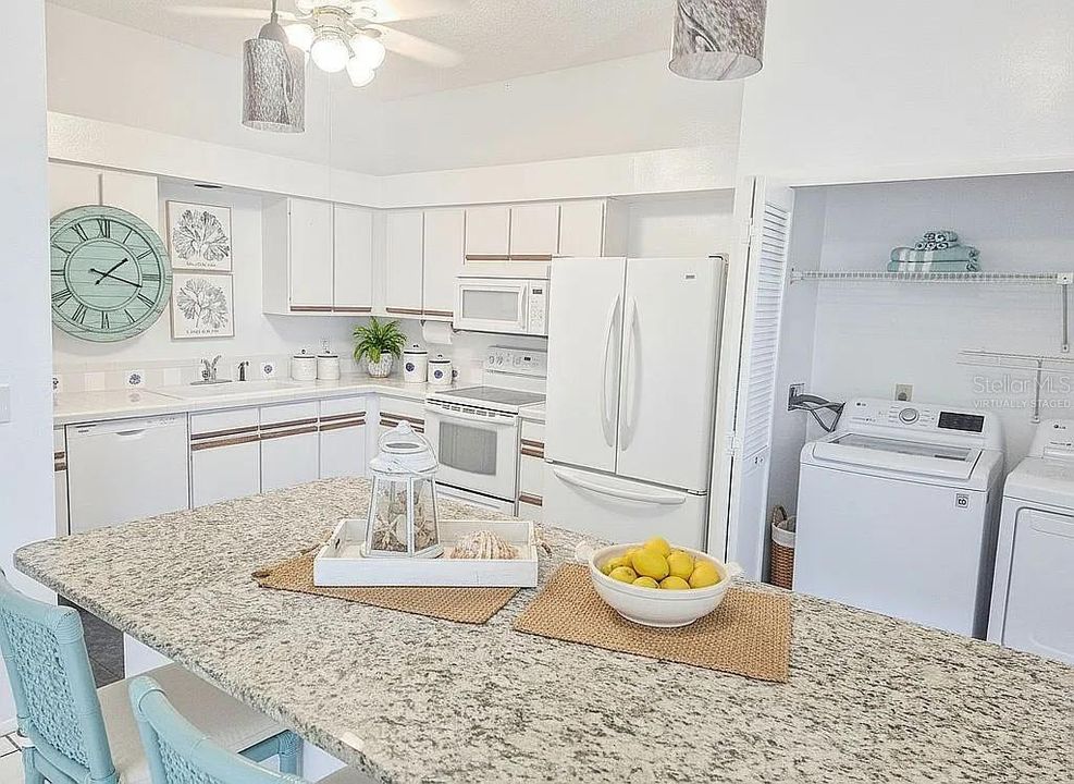 En Venta: $409,999 (3 camas, 2 baños, 1436 Pies cuadrados)