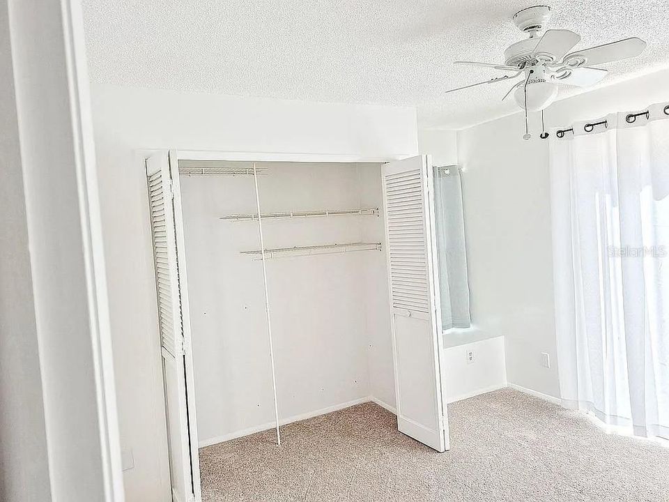 En Venta: $409,999 (3 camas, 2 baños, 1436 Pies cuadrados)