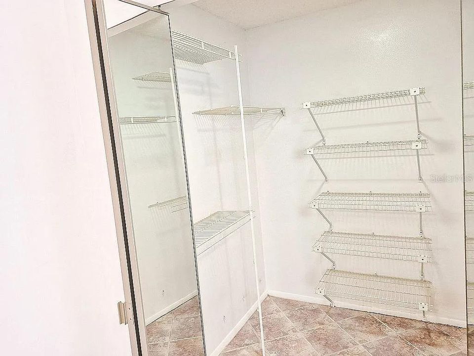 En Venta: $409,999 (3 camas, 2 baños, 1436 Pies cuadrados)