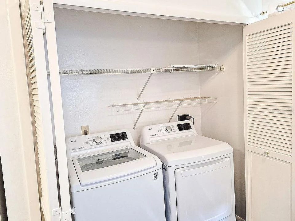 En Venta: $409,999 (3 camas, 2 baños, 1436 Pies cuadrados)