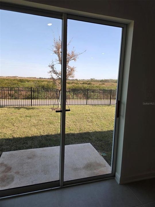 For Rent: $2,250 (4 beds, 2 baths, 1824 Square Feet)