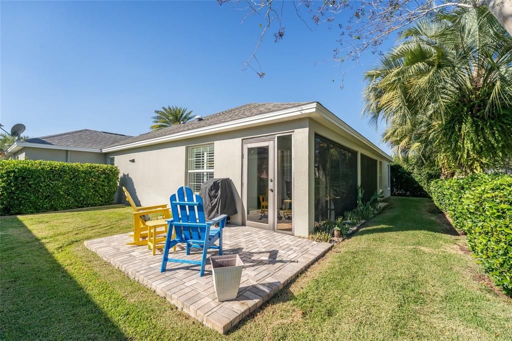 合同活跃: $539,900 (3 贝兹, 2 浴室, 1939 平方英尺)