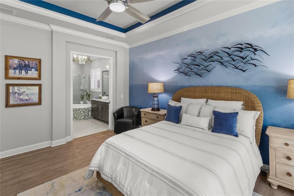 For Sale: $735,000 (5 beds, 3 baths, 2638 Square Feet)