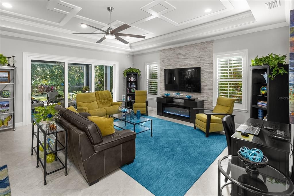 For Sale: $735,000 (5 beds, 3 baths, 2638 Square Feet)