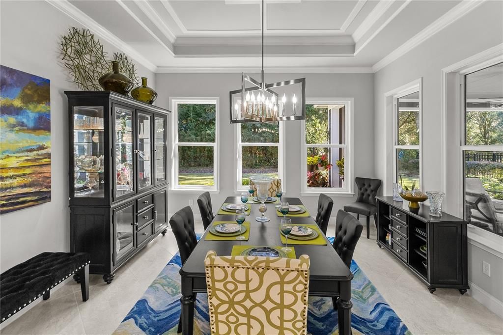 For Sale: $735,000 (5 beds, 3 baths, 2638 Square Feet)