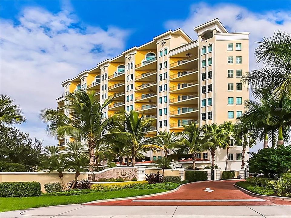 For Sale: $420,000 (3 beds, 2 baths, 2106 Square Feet)