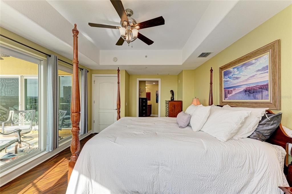 For Sale: $420,000 (3 beds, 2 baths, 2106 Square Feet)