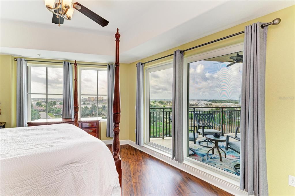 For Sale: $420,000 (3 beds, 2 baths, 2106 Square Feet)