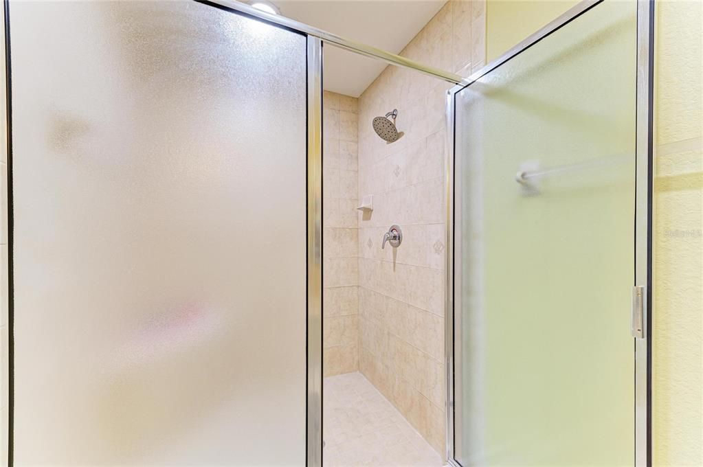 For Sale: $420,000 (3 beds, 2 baths, 2106 Square Feet)