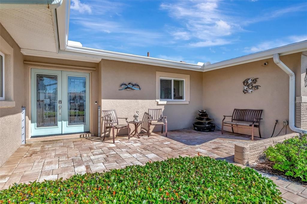 待售: $995,000 (3 贝兹, 3 浴室, 2433 平方英尺)