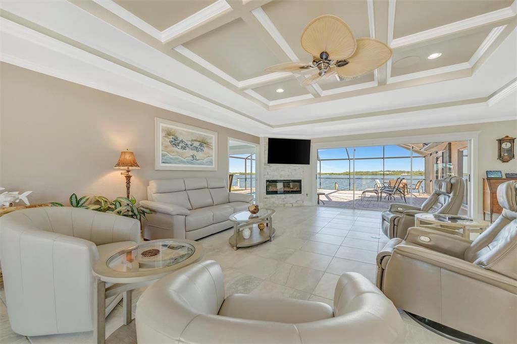 待售: $995,000 (3 贝兹, 3 浴室, 2433 平方英尺)