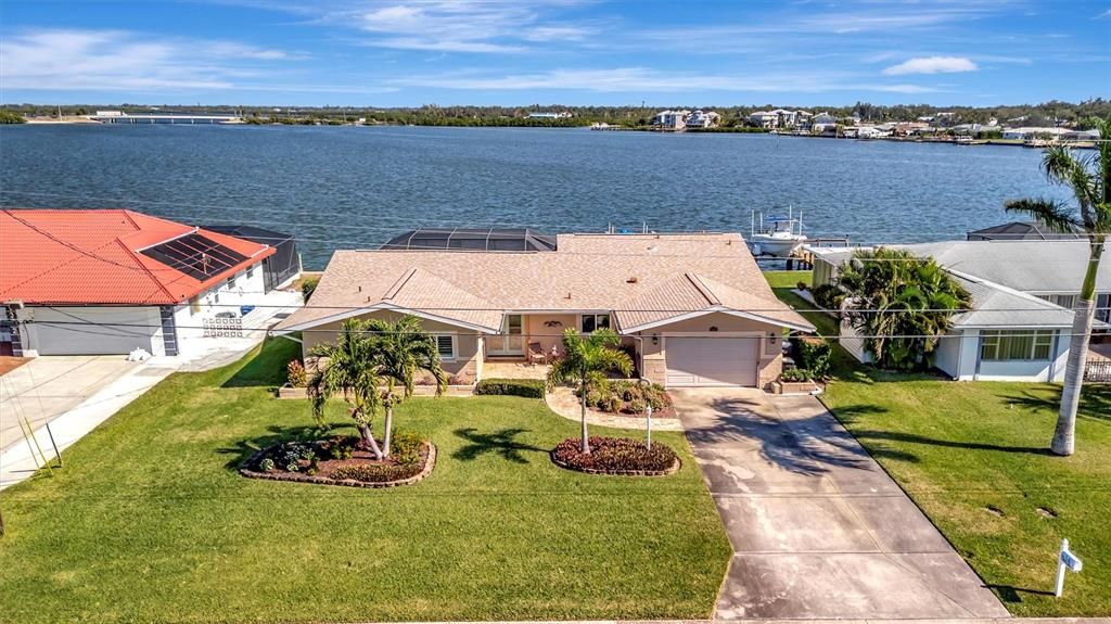 待售: $995,000 (3 贝兹, 3 浴室, 2433 平方英尺)