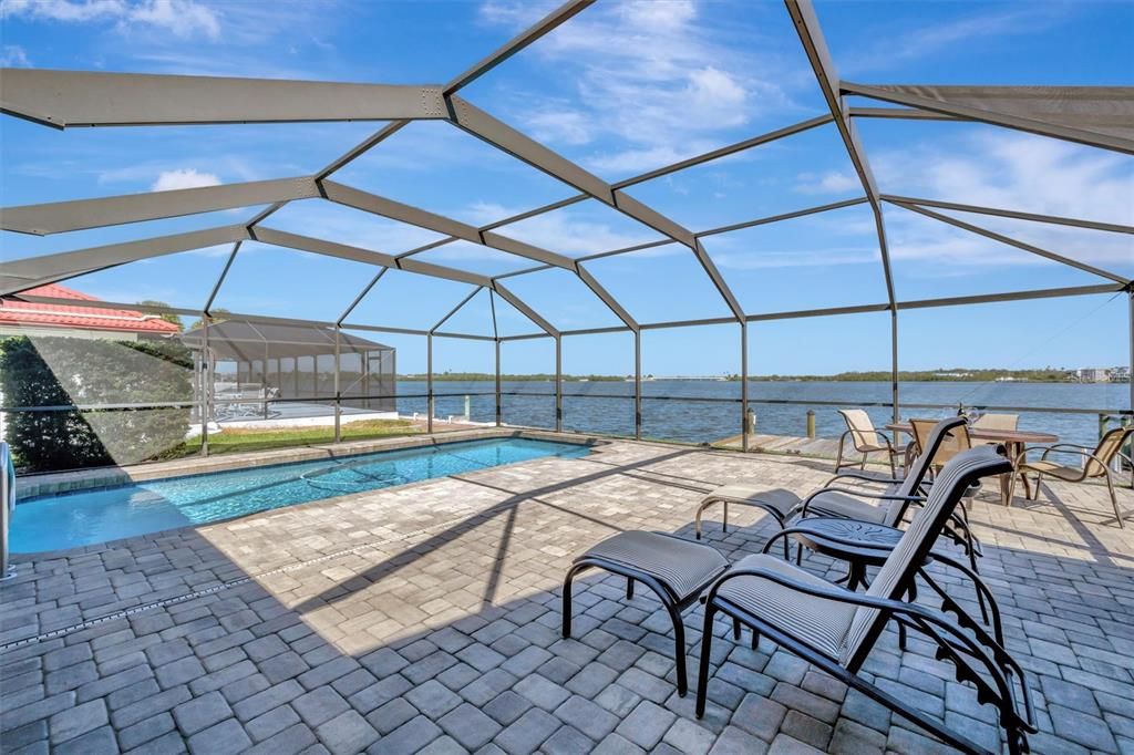 待售: $995,000 (3 贝兹, 3 浴室, 2433 平方英尺)