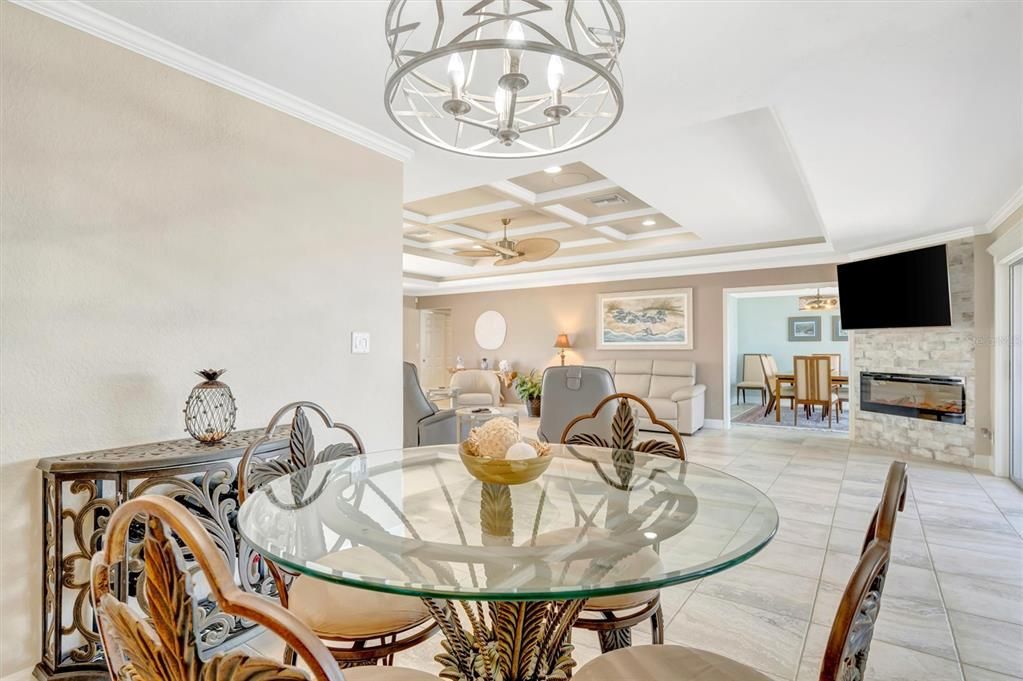 待售: $995,000 (3 贝兹, 3 浴室, 2433 平方英尺)