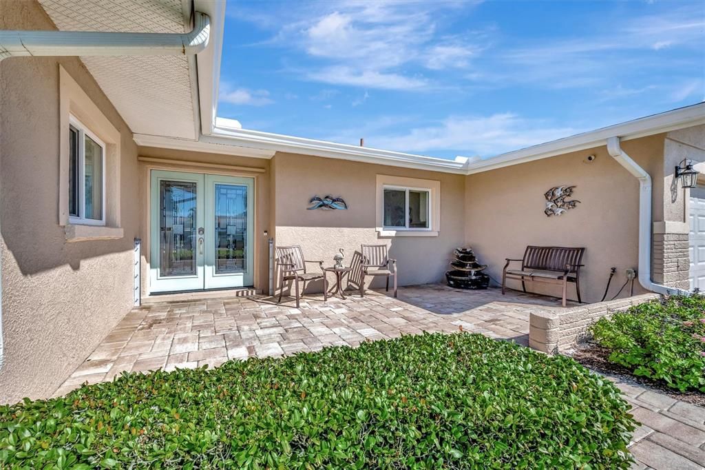 待售: $995,000 (3 贝兹, 3 浴室, 2433 平方英尺)