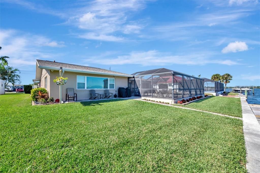 待售: $995,000 (3 贝兹, 3 浴室, 2433 平方英尺)