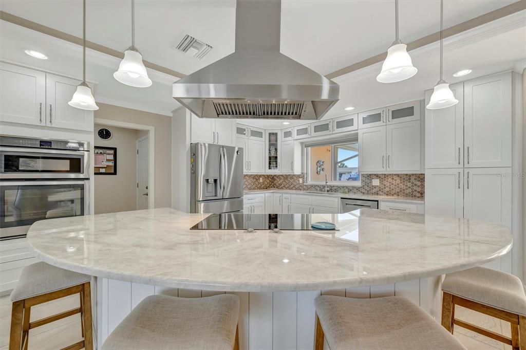 待售: $995,000 (3 贝兹, 3 浴室, 2433 平方英尺)