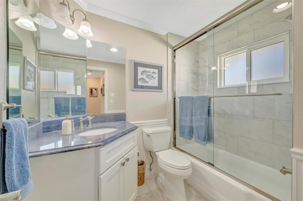 待售: $995,000 (3 贝兹, 3 浴室, 2433 平方英尺)