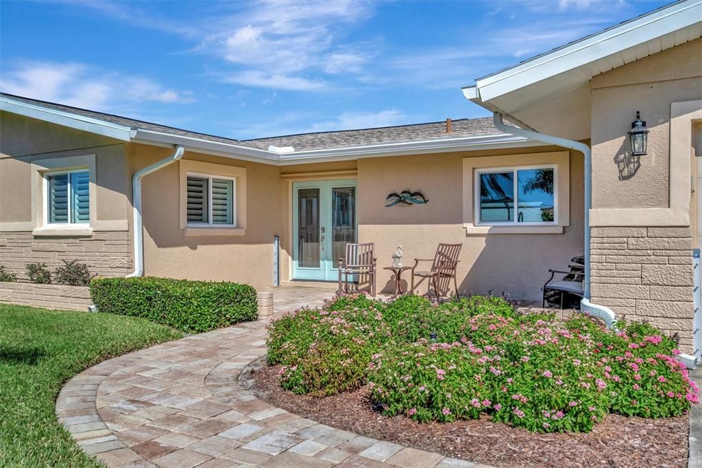 待售: $995,000 (3 贝兹, 3 浴室, 2433 平方英尺)