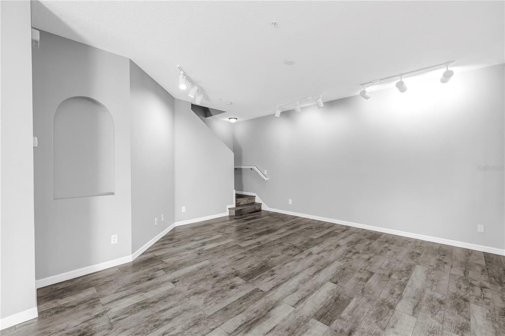 На продажу: $225,000 (3 спален, 2 ванн, 1200 Квадратных фут)