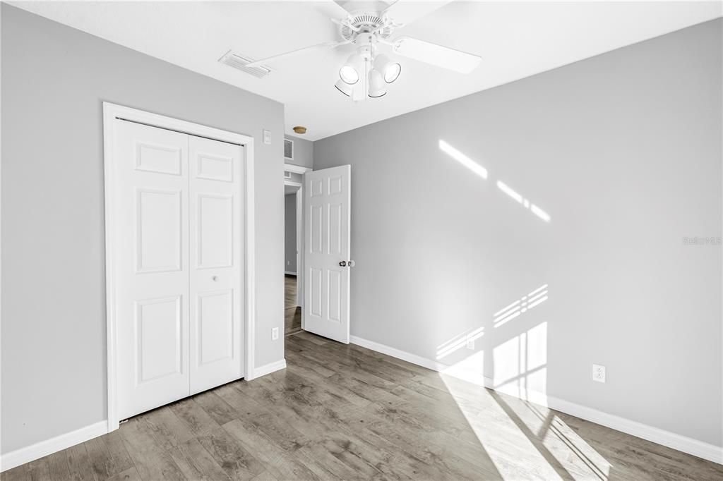 На продажу: $225,000 (3 спален, 2 ванн, 1200 Квадратных фут)