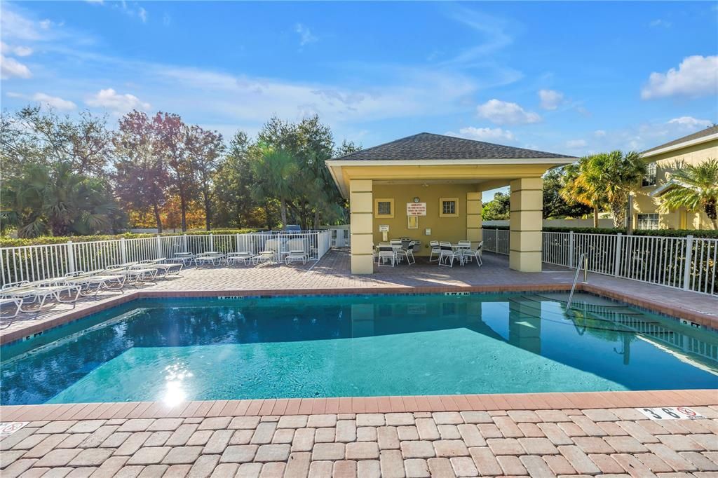 На продажу: $225,000 (3 спален, 2 ванн, 1200 Квадратных фут)