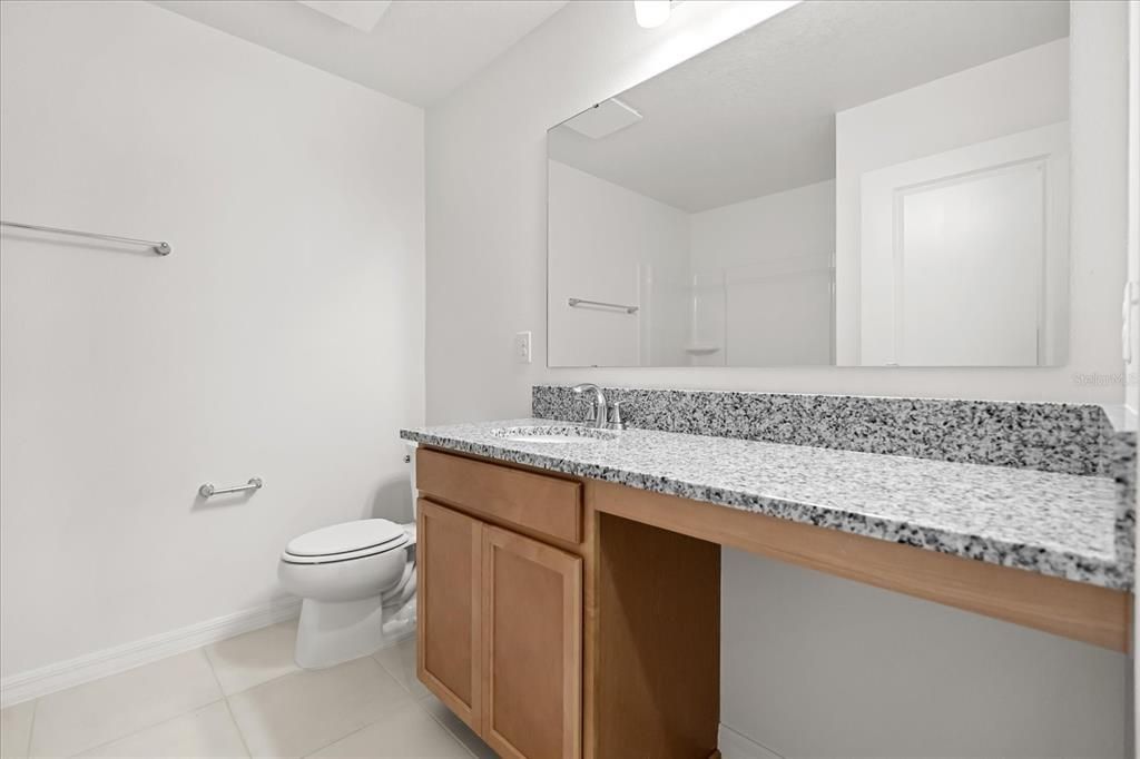 En Venta: $393,140 (4 camas, 2 baños, 2168 Pies cuadrados)