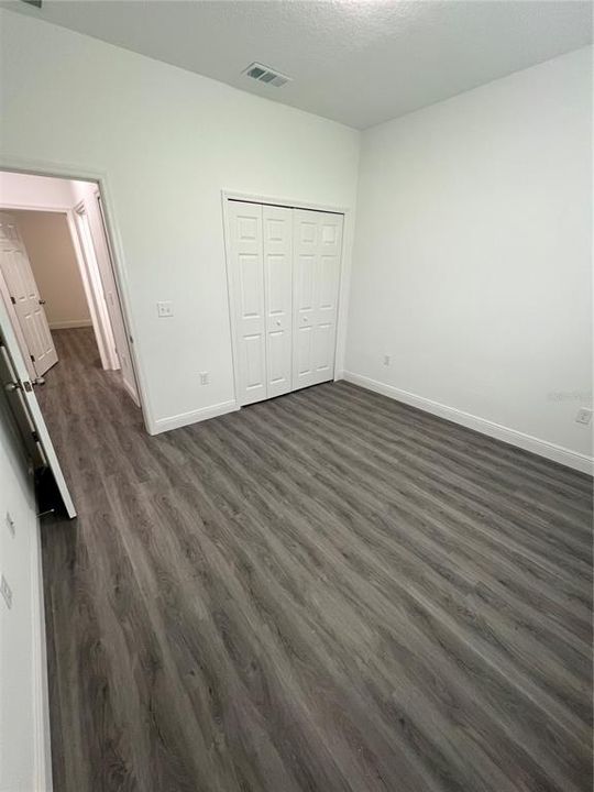 For Sale: $309,900 (4 beds, 2 baths, 1644 Square Feet)