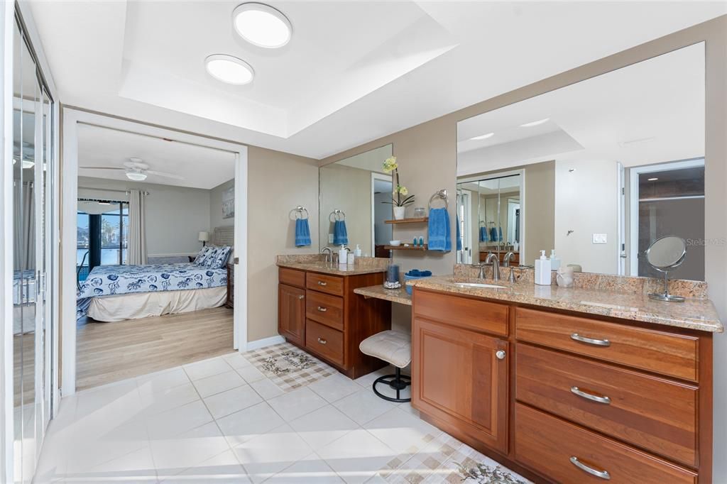 For Sale: $699,000 (3 beds, 2 baths, 2062 Square Feet)