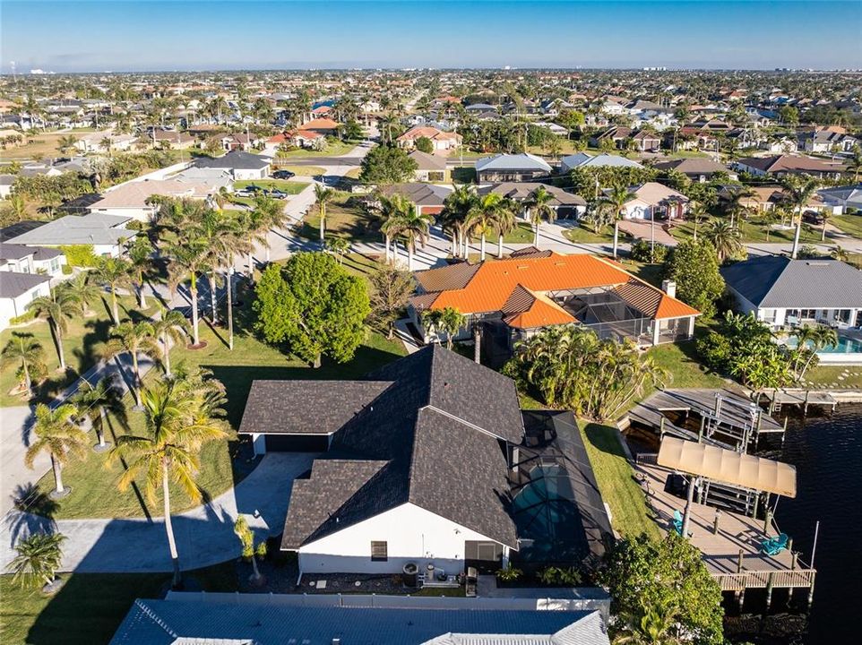 For Sale: $699,000 (3 beds, 2 baths, 2062 Square Feet)