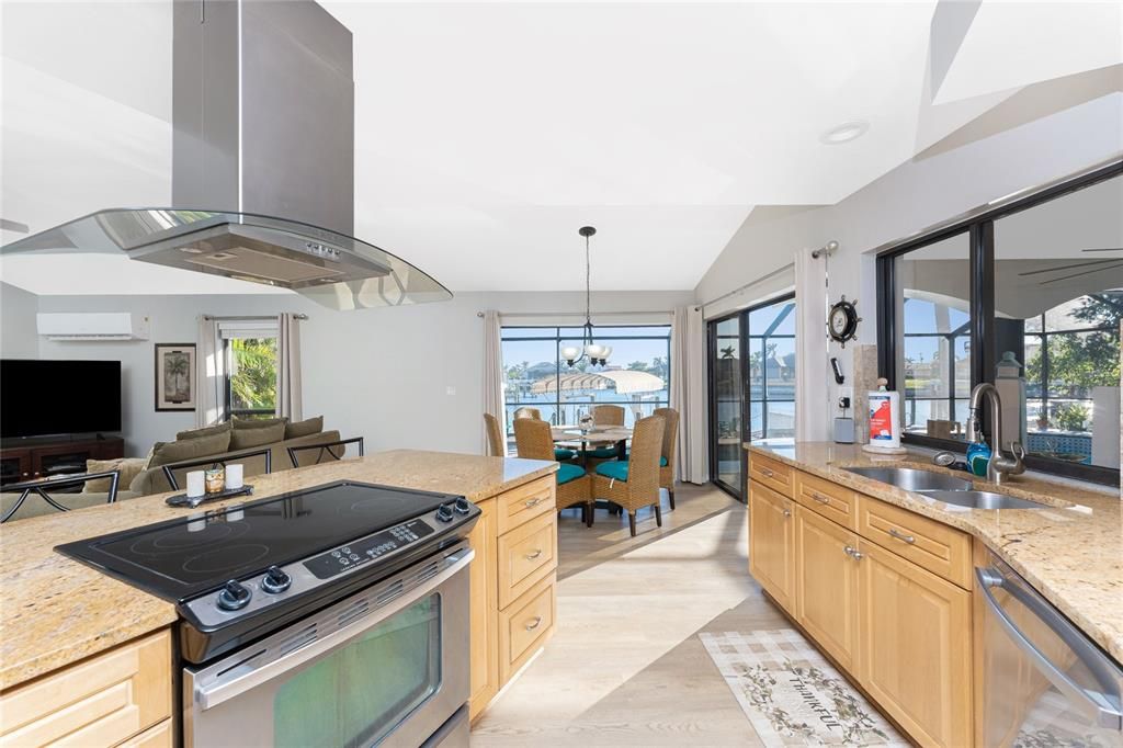 For Sale: $699,000 (3 beds, 2 baths, 2062 Square Feet)