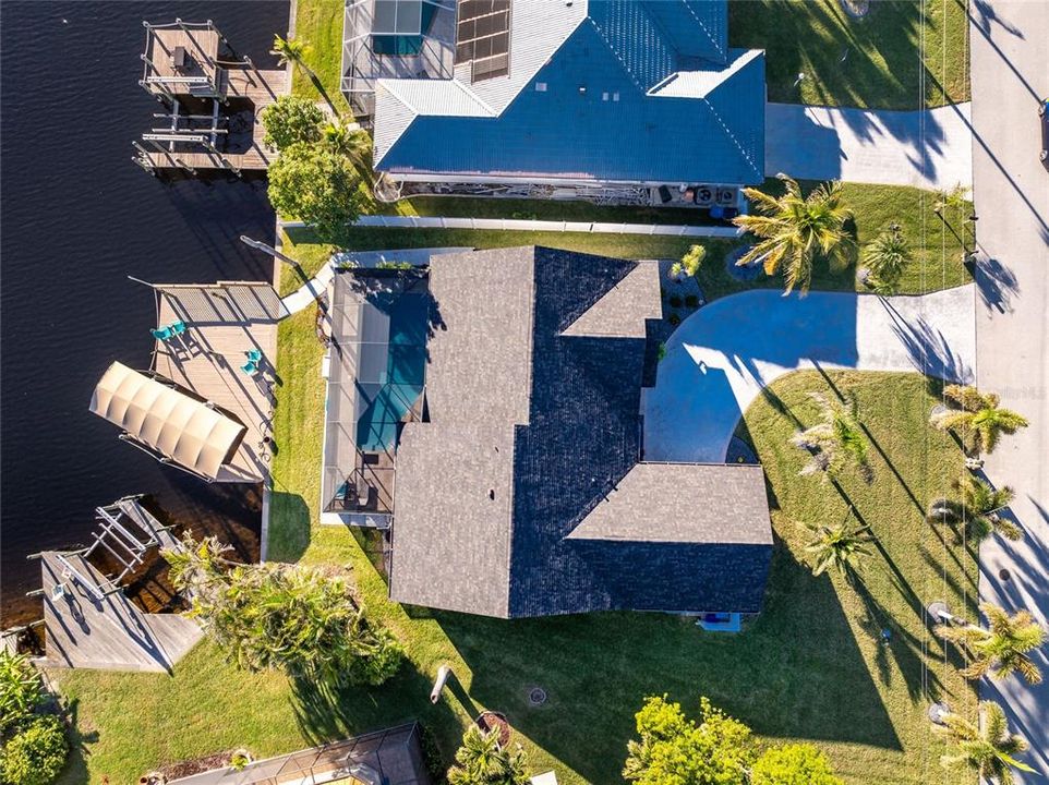 For Sale: $699,000 (3 beds, 2 baths, 2062 Square Feet)