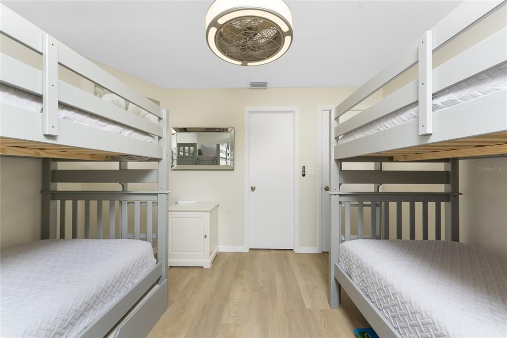 For Sale: $699,000 (3 beds, 2 baths, 2062 Square Feet)